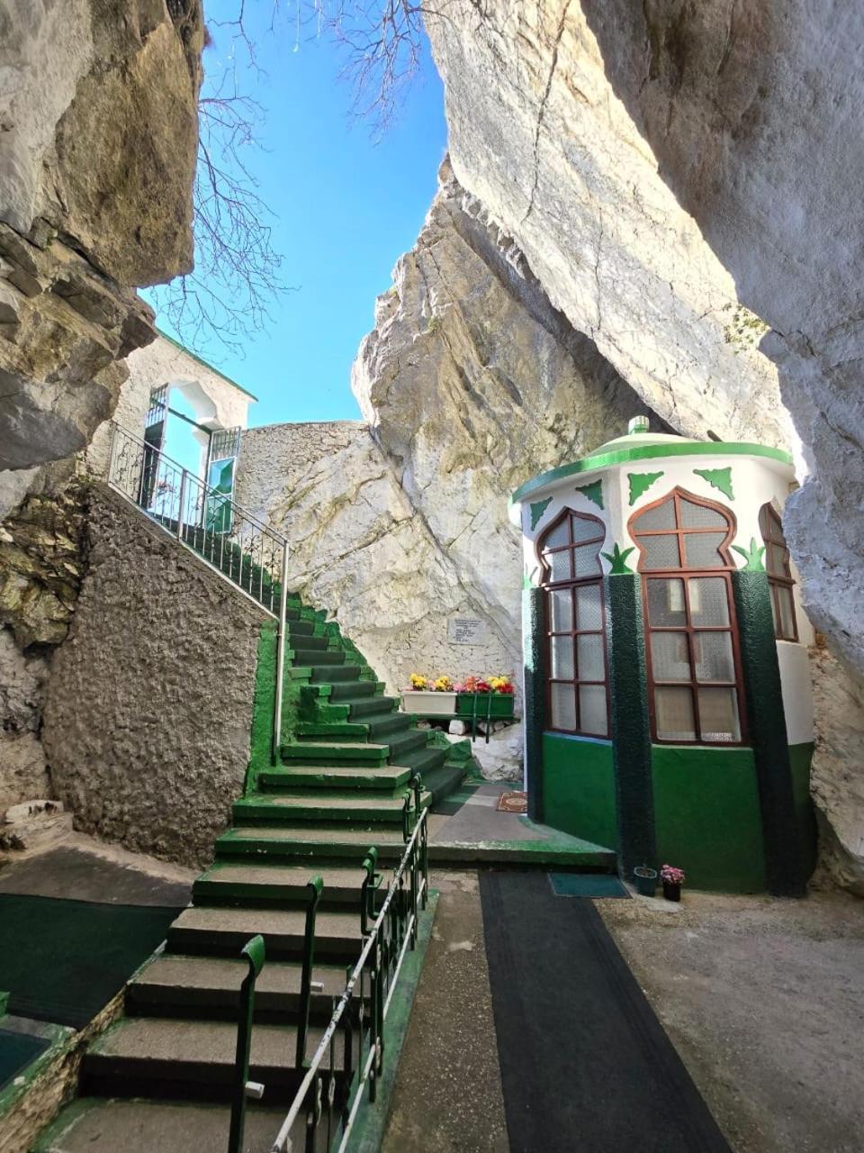 Villa Mefaja Крує Екстер'єр фото
